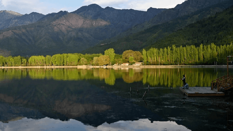 clear air and water due to national lockdown