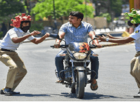 bengaluru police prevents man from riding on lockdown