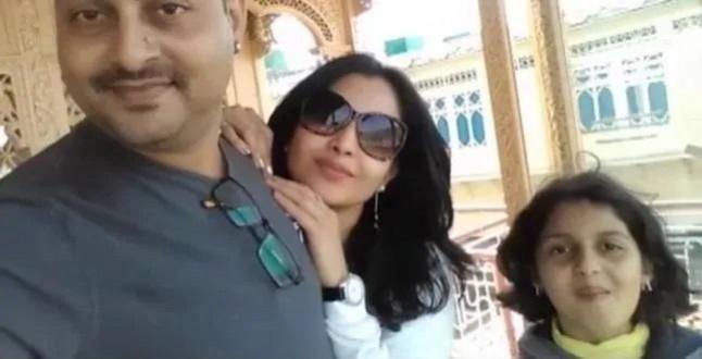 Shubhangi Atre with husband and daughter Shubhangi Atre