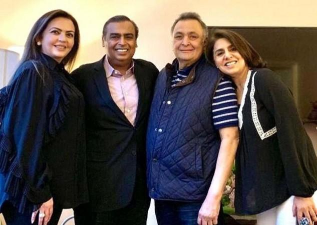 Rishi Kapoor's wife Neetu Kapoor with Mukesh Ambani and his wife Nita Rishi Kapoor's wife Neetu Kapoor with Mukesh Ambani and his wife Nita
