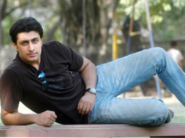 priyanshu chatterjee