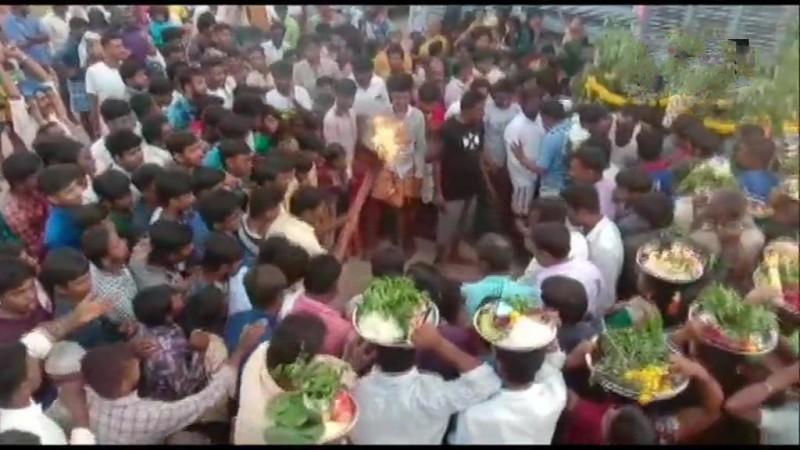 thousands gather at village fair in Ramanagara thousands gather at village fair in Ramanagara