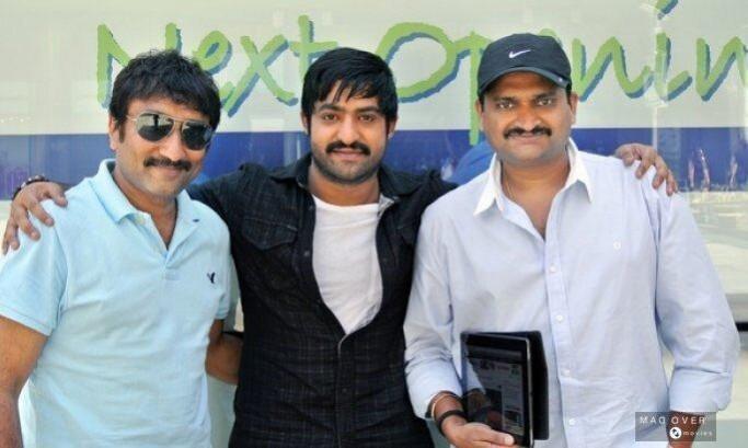 Junior NTR with Bandla Ganesh Babu and Sreenu Vytla Junior NTR with Bandla Ganesh Babu and Sreenu Vytla