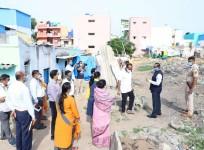 BBMP officials inspect the containment zones