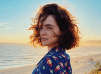 Zoey Deutch
