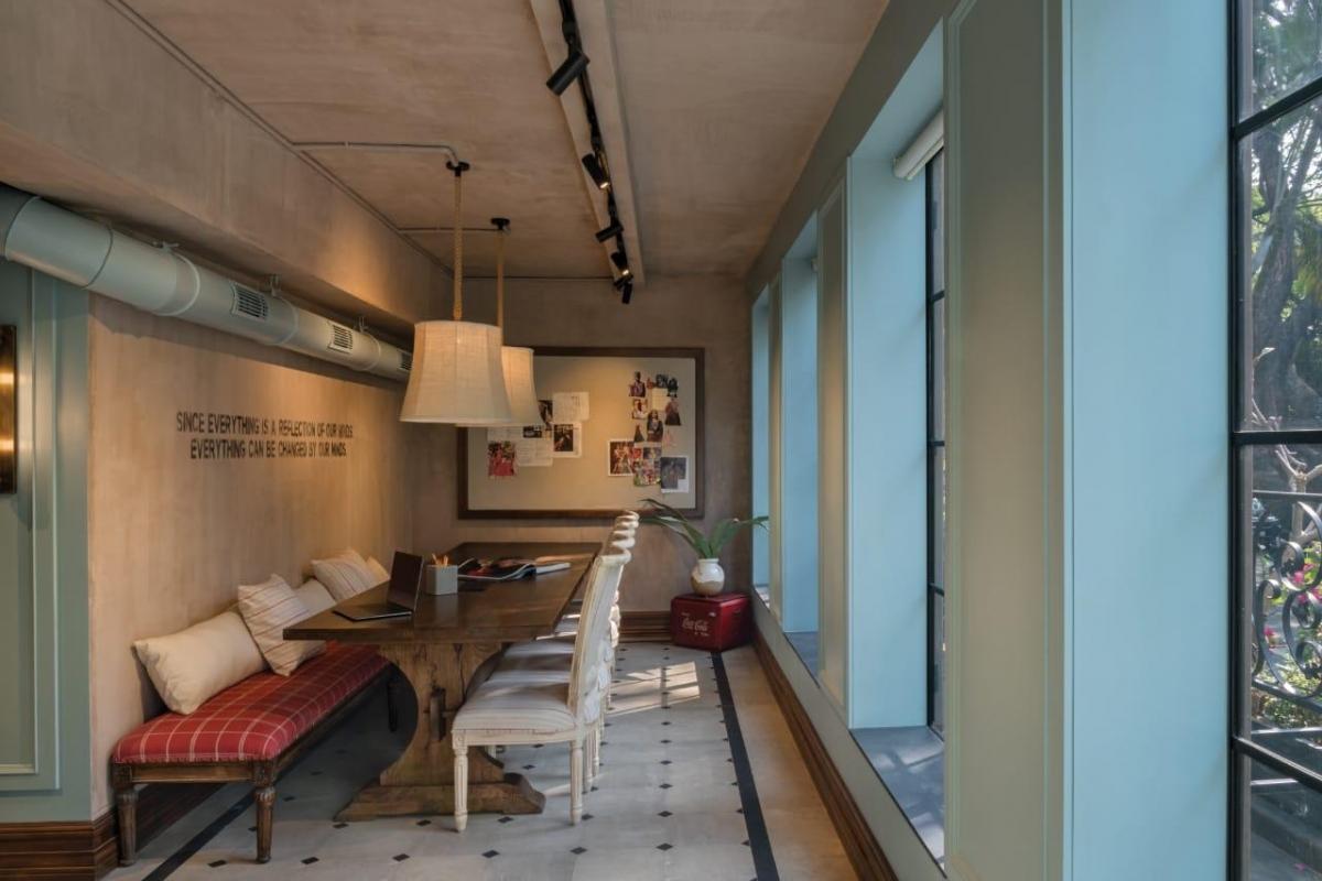 Kangana Renaut office