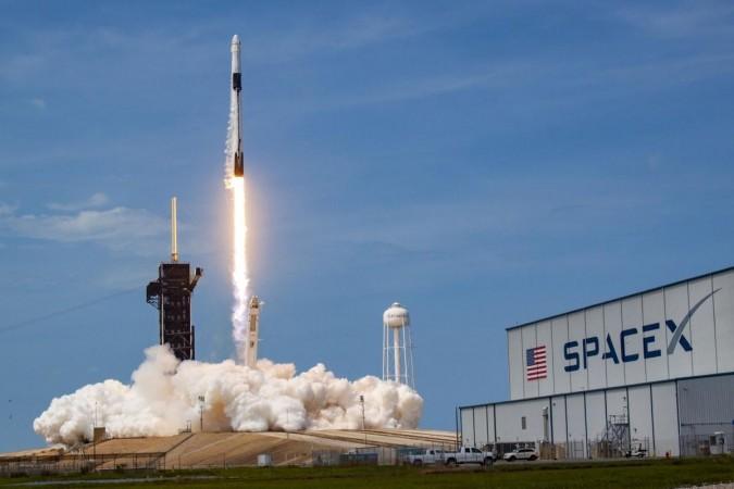 Nasa, SpaceX finally launch 4 astronauts on Crew-3 mission to ISS ...