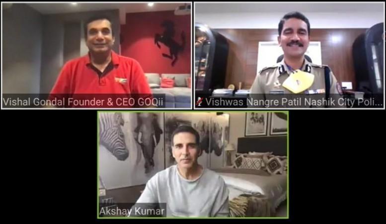 Akshay Kumar in an online chat with Nashik City Police Commissioner Vishwas Nangare Patil, Vishal Gondal, Founder & CEO, GOQii Akshay Kumar, Nashik City Police Commissioner Vishwas Nangare Patil, Vishal Gondal, Founder & CEO, GOQii