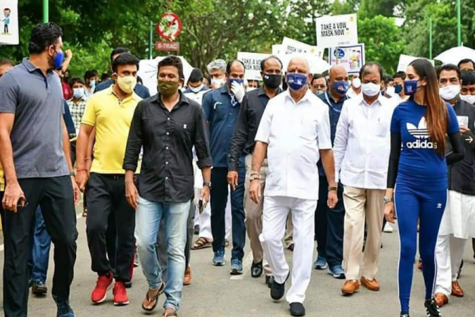 Karnataka Maske Günü: Yediyurappa, Anil Kumble ve Puneeth Rajkumar