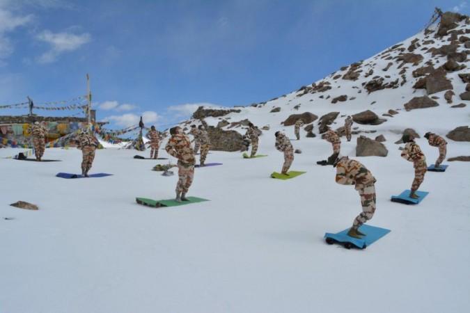 India China border itbp yoga