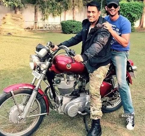 Sushant Singh Rajput and Ms Dhoni Sushant Singh Rajput and Ms Dhoni