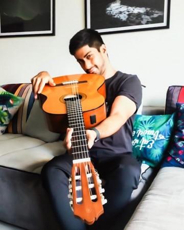 Namit Khanna guitar