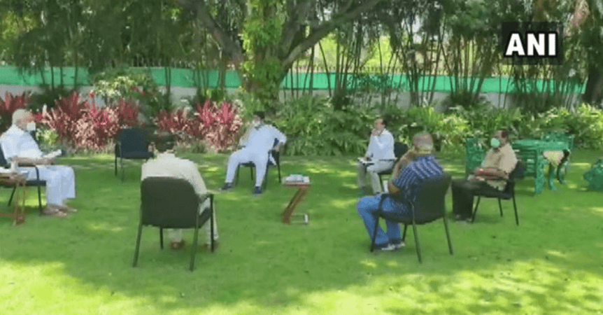 Karnataka CM holds meeting with key officials