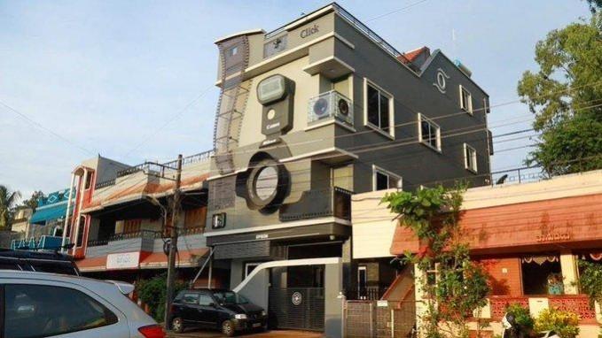 Ravi Hongal's camera-shaped house camera