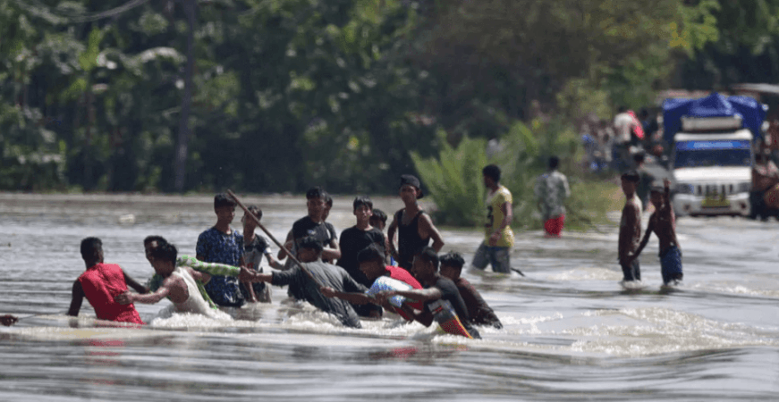 Assam Floods Update 21 Lakh Affected 50 Dead Ibtimes India 4088