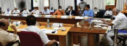 Karnataka CM holds meeting