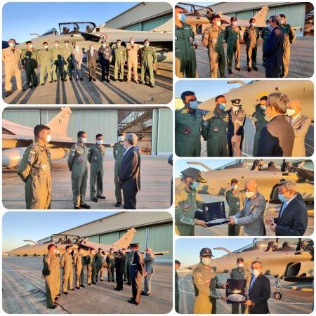 Here are the first pictures of India-bound IAF Rafale team. iaf rafales