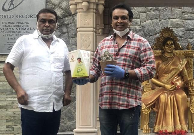 Naresh showing MP Santosh Kumar's Seed Vinayaka Idols