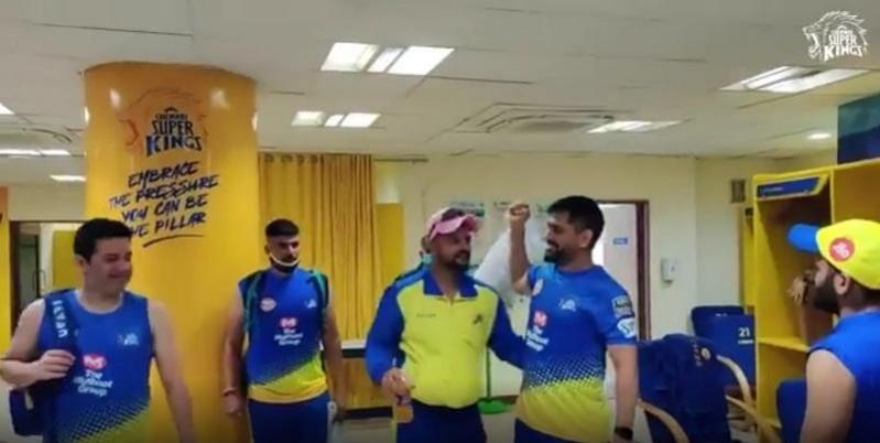 CSK shares video of Dhoni, Raina during camp. CSK shares video of Dhoni, Raina during camp