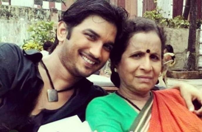 Usha Nadkarni with Sushant Singh Rajput Usha Nadkarni with Sushant Singh Rajput
