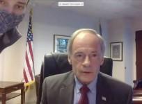Tom Carper