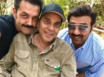 Bobby Deol with brother and father