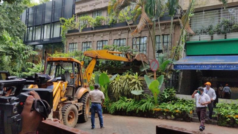 Kangana Ranaut mumbai office