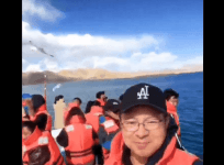 Video of Chinese tourists at Pangong Lake shared with false claim