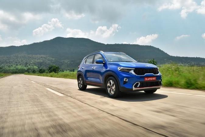 KIA Sonet KIA Sonet acceleration