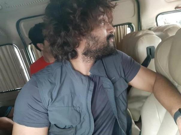 Allu Arjun's trip to Kuntala Waterfalls in Adilabad district Allu Arjun's trip to Kuntala Waterfalls in Adilabad district