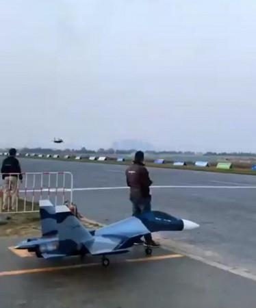 China shows off remote-controlled toy as military jet China shows off remote controlled toy as military jet
