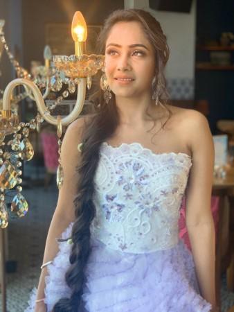 Asiya kazi