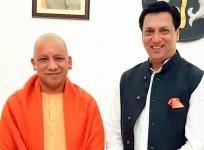 Madhur Bhandarkar meets UP CM Yogi Adityanath