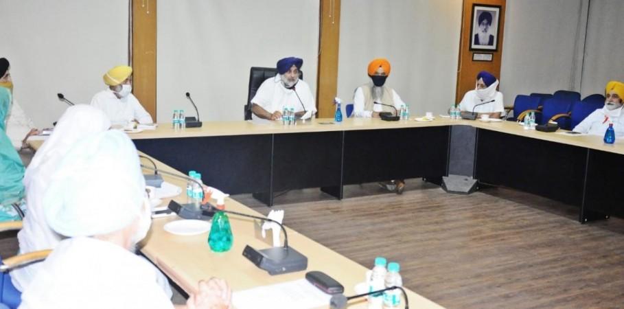 Shiromani Akali Dal core committee decides unanimously to pull out of the BJP-led NDA Shiromani Akali Dal core committee decides unanimously to pull out of the BJP-led NDA