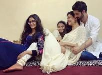 Sushmita sen with family