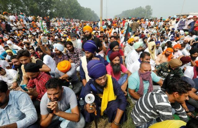 Farmers protesting against Farm bills in Punjab Farm bill protest