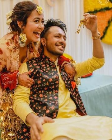 neha and Tony Kakkar