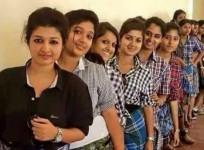 Social media posts claiming Kerala college girls wore lungi to protest against jeans ban are fake