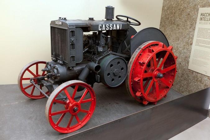 An old Cassani tractor Tractor
