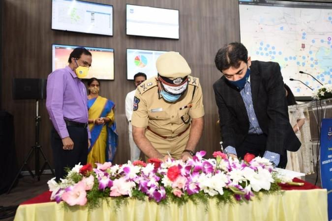 KTR inaugurates state-of-the-art Integrated Operations and Data Centre at the Cyberabad Police Commissionerate KTR inaugurates state-of-the-art Integrated Operations and Data Centre at the Cyberabad Police Commissionerate