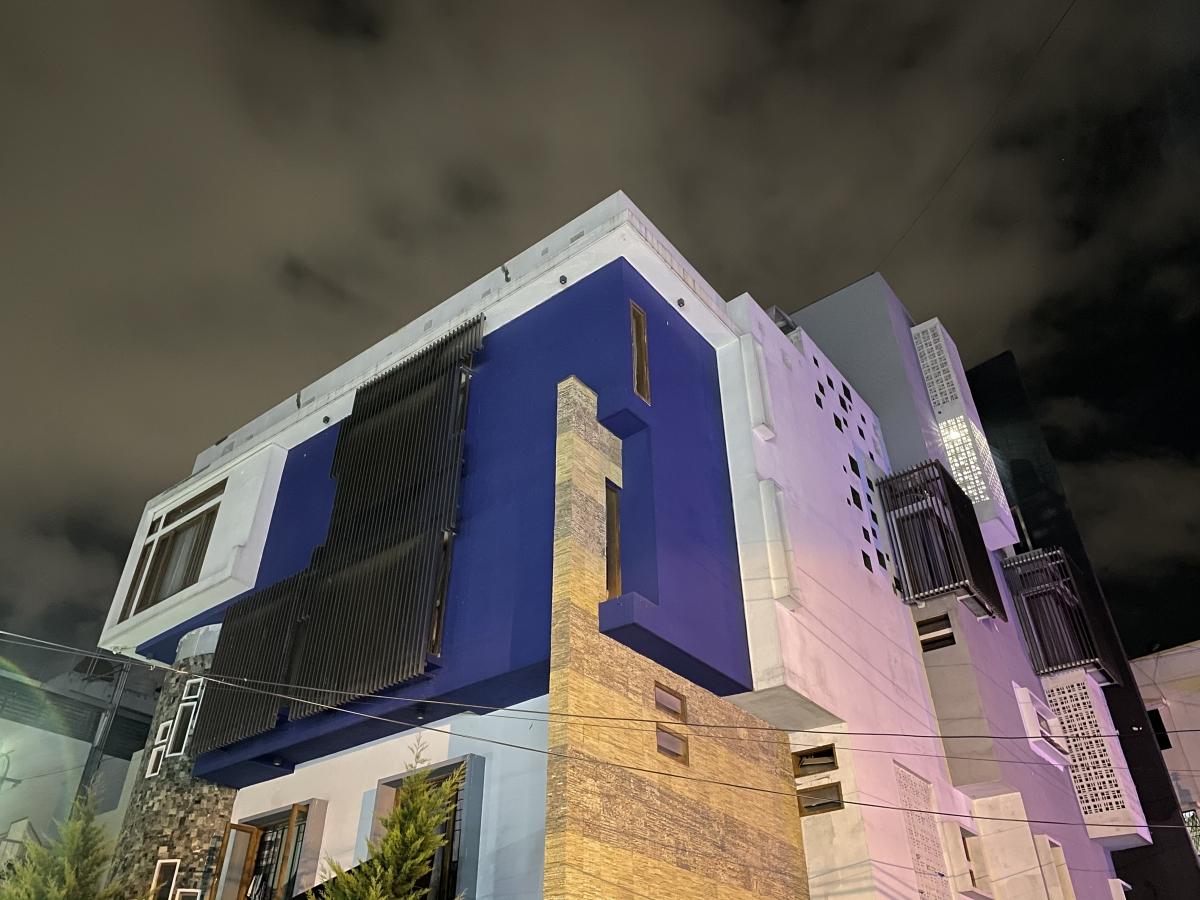 iPhone 12 camera samples