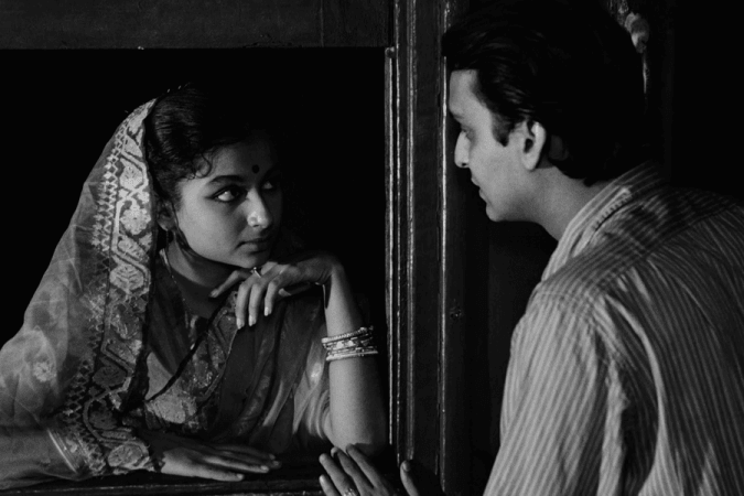 Sharmila Tagore Soumitra Chatterjee