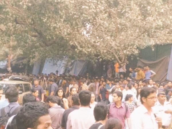 fans outside YRF