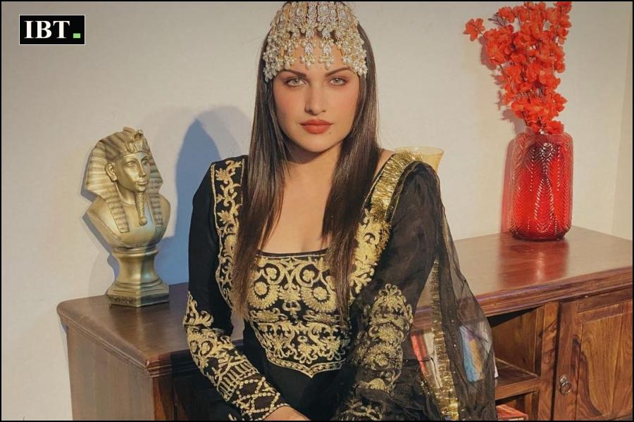 Himanshi Khurana Height, Age, Family, Wiki, News, Videos, Discussion & More