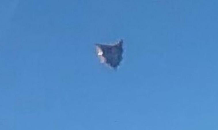 Silver-cube UFO UFO Pentagon