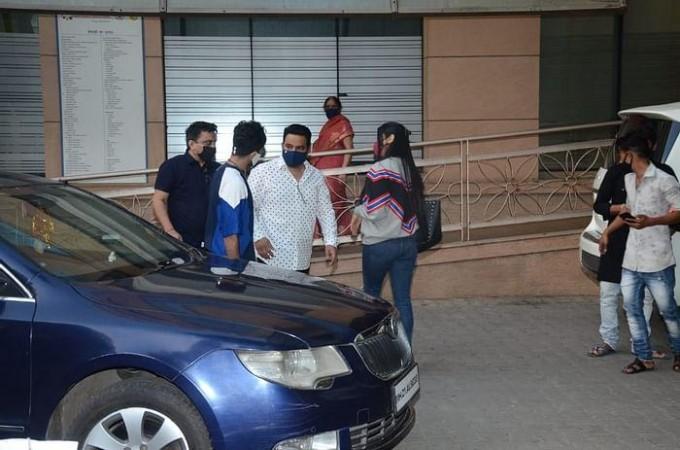 Race 3 director Ahmed Khan outisde Kokilaben Hospital Race 3 director Ahmed Khan outisde Kokilaben Hospital