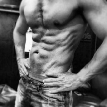 John Abraham chisled body