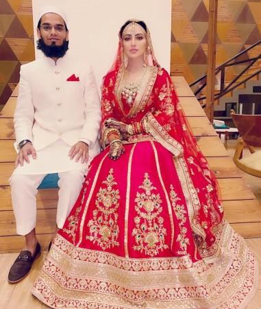 Sana khan and mufti Anas