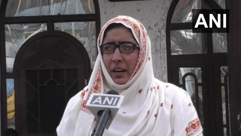 Somia Sadaf was born in Muzaffarabad in Pakistan-occupied-Kashmir (PoK). Somiya Sadaf