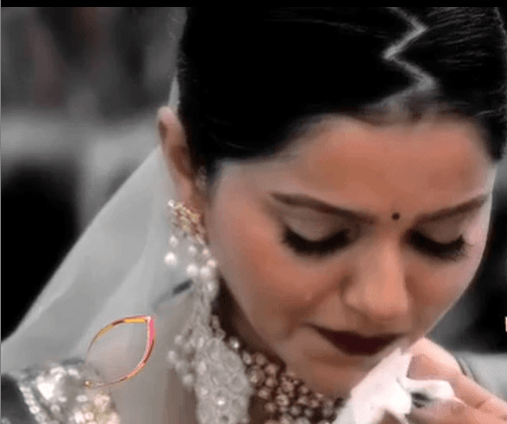 rubina Dilaik cries